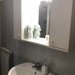 Due Ale - Nuova Casa Di Corte A Trieste