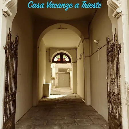 Due Ale - Nuova Casa Di Corte A * טריאסטה