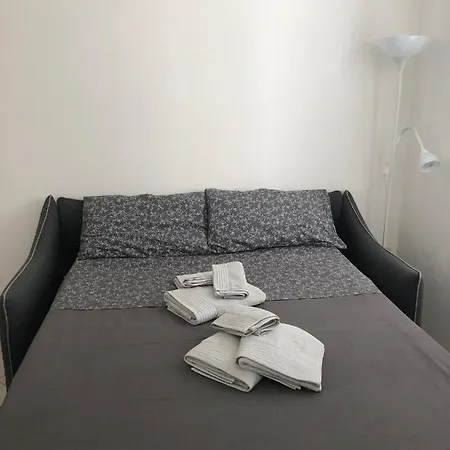Due Ale - Nuova Casa Di Corte A Apartman