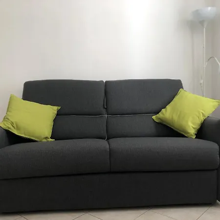 Due Ale - Nuova Casa Di Corte A Trieszt