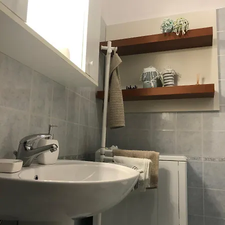 Due Ale - Nuova Casa Di Corte A *