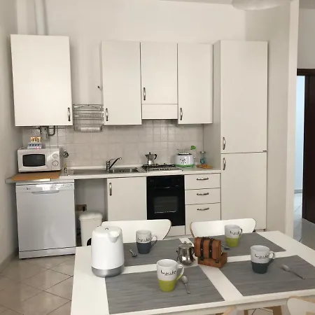 Due Ale - Nuova Casa Di Corte A Apartman Trieszt